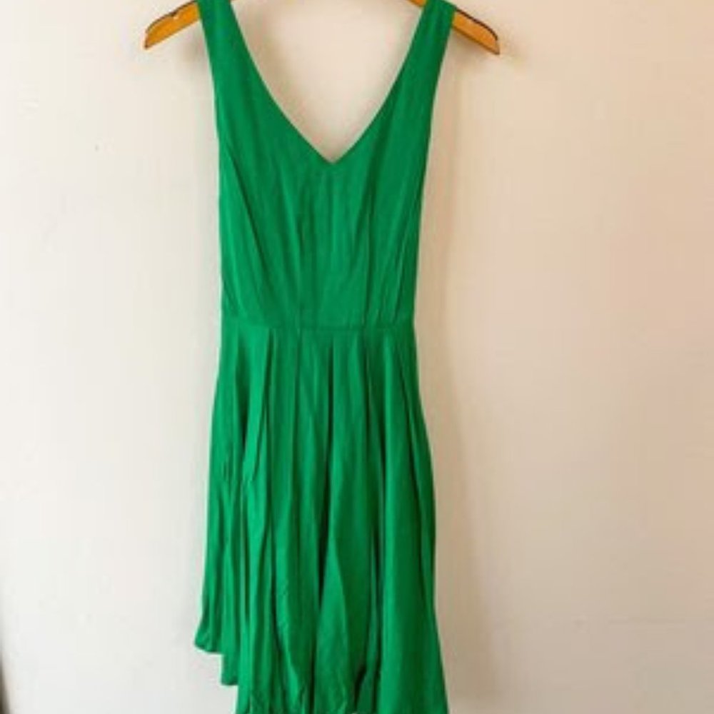 ModCloth NWT Green Pleated Dress | M